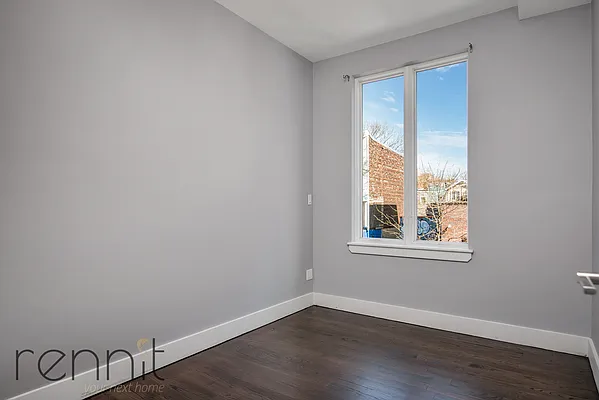 Rented by Rennit Inc. | media 12