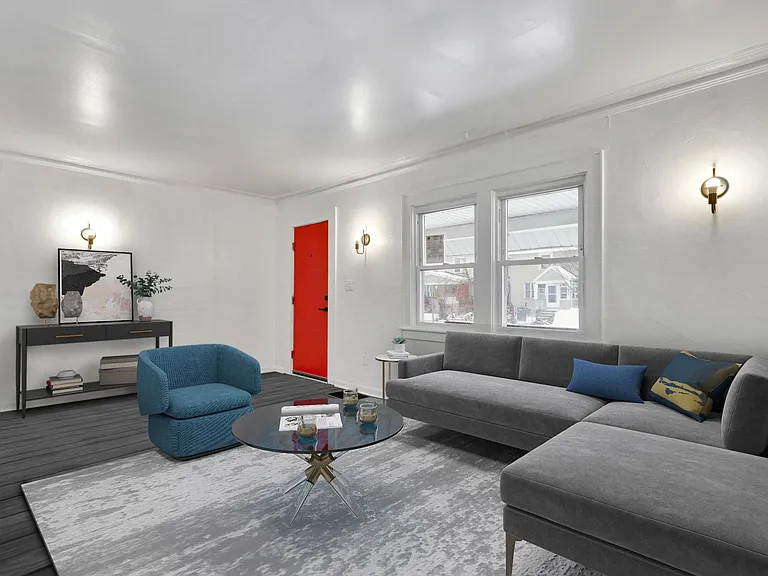 1224 E Malcolm X St #1 — Photo 1