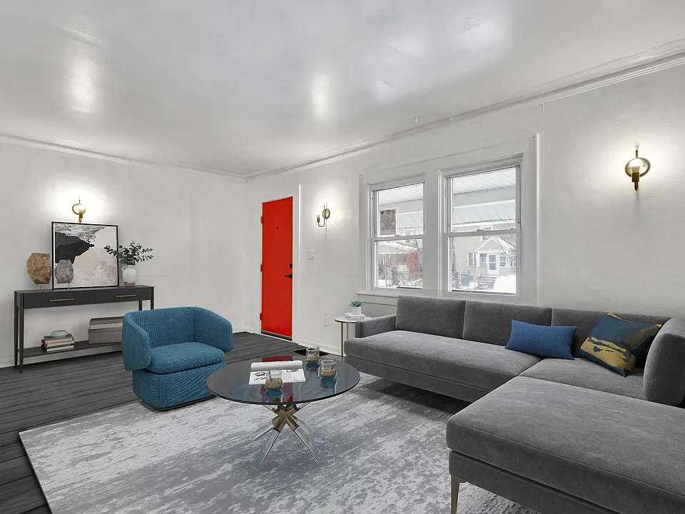 1224 E Malcolm X St #1