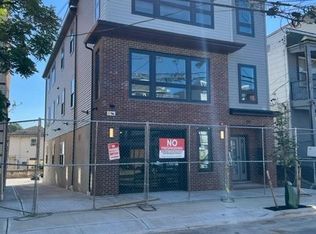 647 N 5th St #3, Newark, NJ 07107