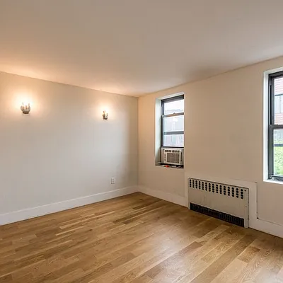 Rented by Nooklyn NYC LLC | media 33