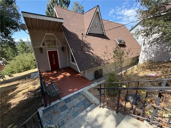 27809 Alpen Dr, Lake Arrowhead, CA 92352