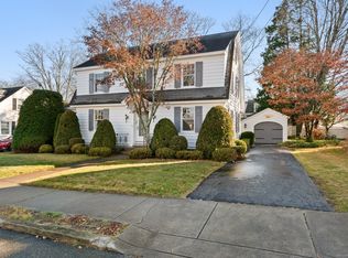 24 Westomere Terrace, New London, CT 06320