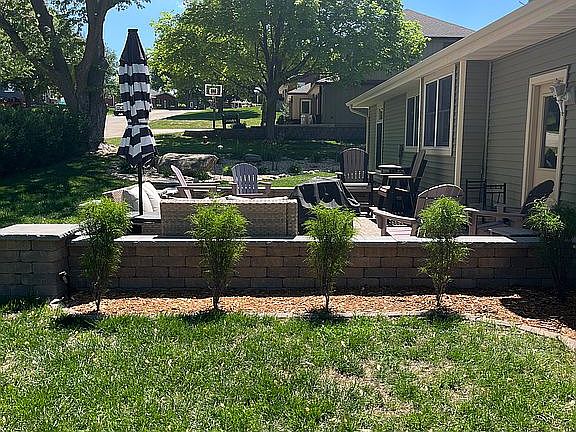 Beautifully landscaped yard