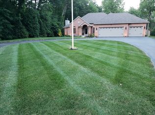 9380 Secor Rd, Temperance, MI 48182