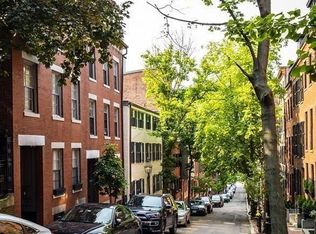 14 S Russell St #3R, Boston, MA 02114