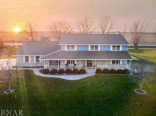 3 Fox Creek Rd, Towanda, IL 61776