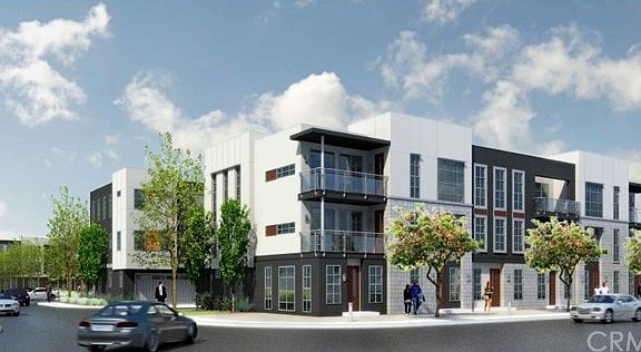 5th image of 2025 Placentia Ave