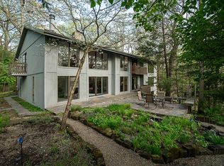 426 E Harding Rd, Bradfordwoods, PA 15015