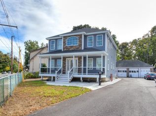180 Ferry St, Lawrence, MA 01841