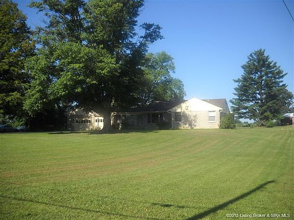 3rd image of 1812 N State Road 135