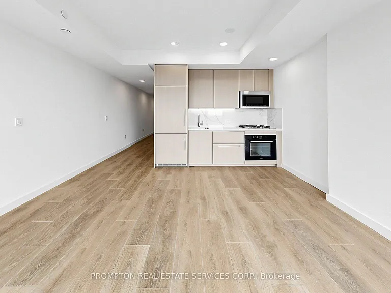 18 Esther Shiner Blvd #2006 — Photo 21