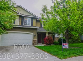 10108 W Portola Dr, Boise, ID 83709