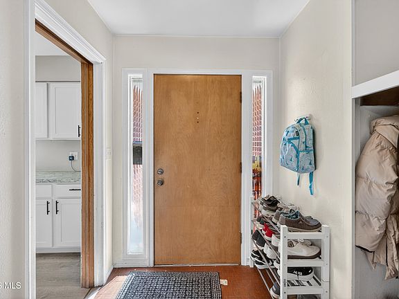 4th image of 3211 Aldringham Rd