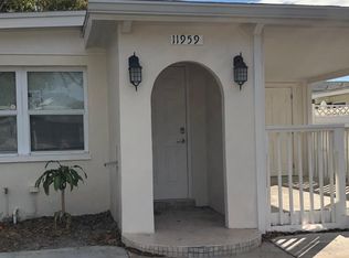 11959 102nd St, Largo, FL 33773