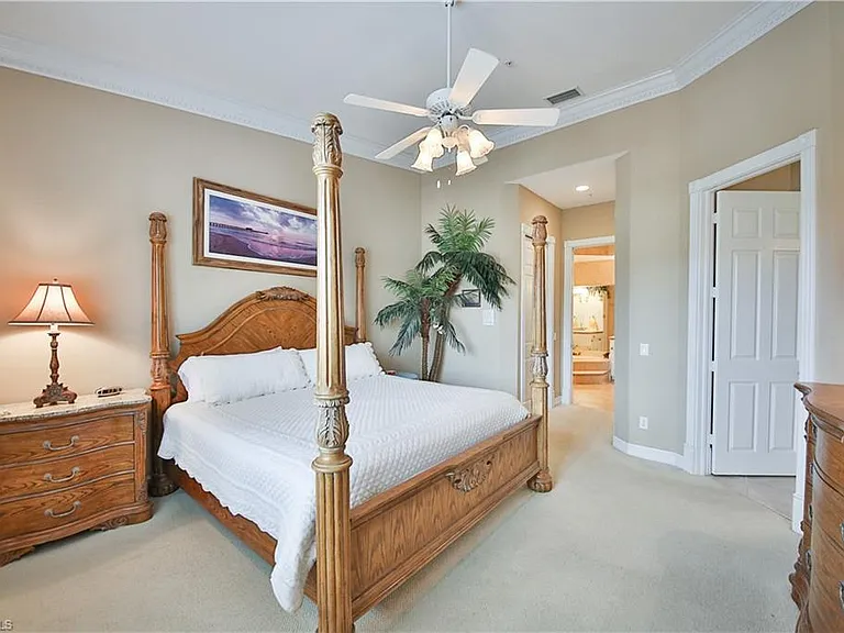 837 Sailaway Ln #202 — Photo 19