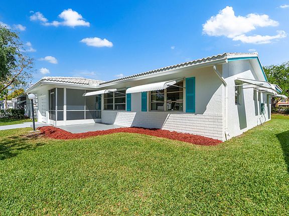 4th image of 8561 NW 17th Place
