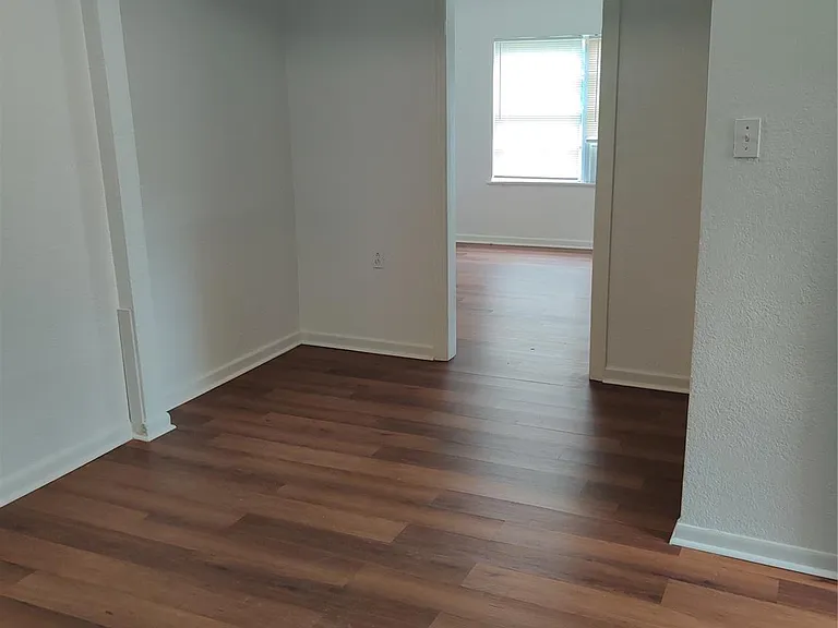 1208 7th Ave N #1 — Photo 10
