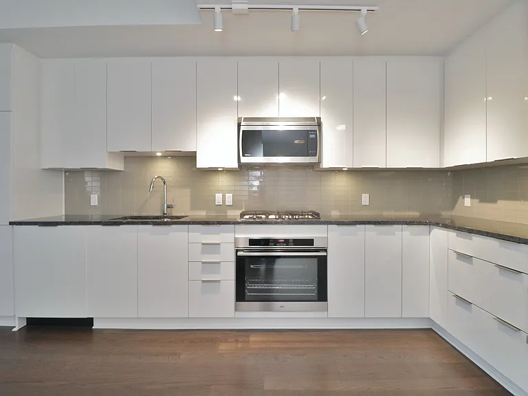 530 De Mazenod Ave #606 — Photo 5