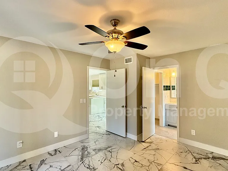 1510 E Taro Ln — Photo 10