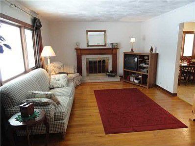2nd image of 160 Desantis Dr