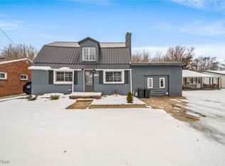 1410 Hamlin Dr, Ashtabula, OH 44004