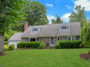 28 Oak Drive, Chatham Boro, NJ 07928
