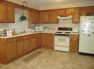 290 Wahl Rd, Rochester, NY 14609