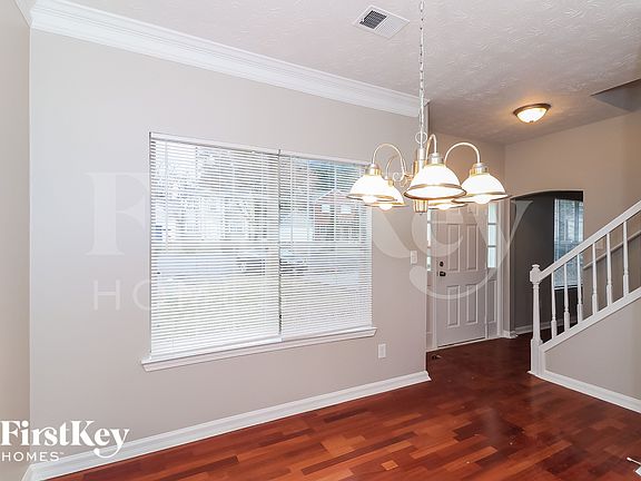 3rd image of 3010 Scepter Dr