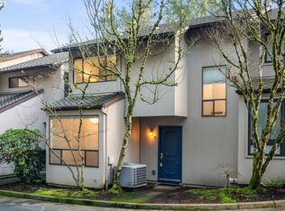 3101 McNary Pkwy APT 6, Lake Oswego, OR 97035