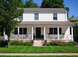 36 Foster St, Red Bank, NJ 07701