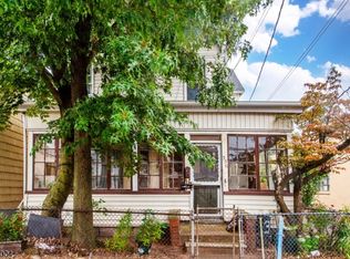 356 Henry St, Orange, NJ 07050