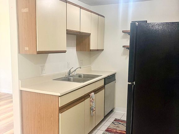 5th image of 2937 Westbrook Dr APT A113