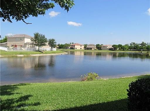 5th image of 4841 NW 58th Mnr