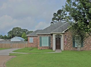 17321 Lauren Dr, Prairieville, LA 70769