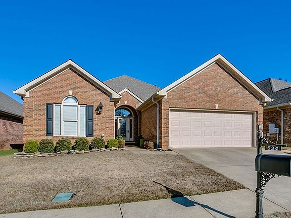 2nd image of 534 Camille Ln