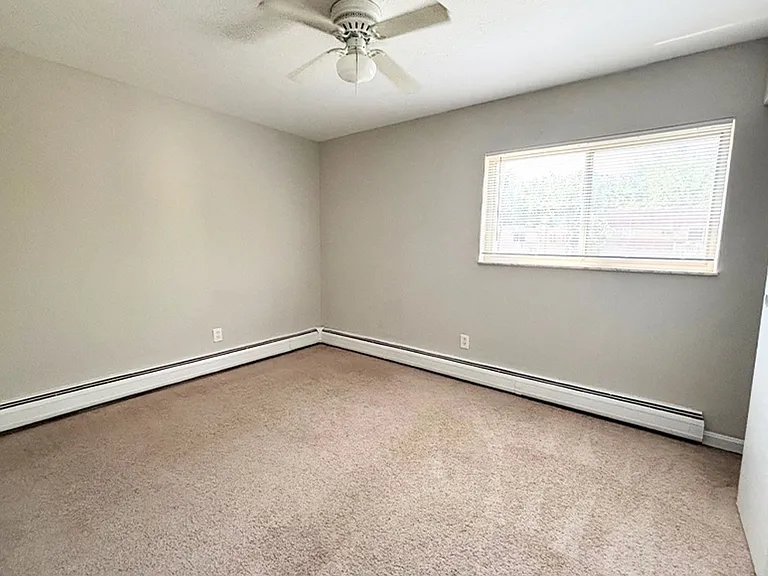 550 Lowell Ave — Photo 25