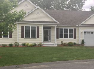 12 Easy St, Ayer, MA 01432