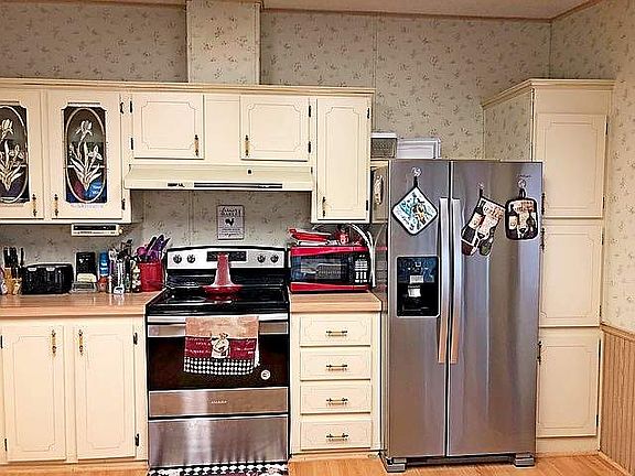 3rd image of 11649 Jureane Dr