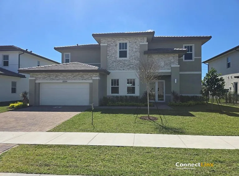 12290 SW 44th Ct — Photo 1