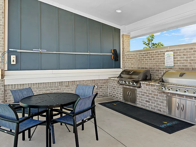 Satori Flats — Photo 29