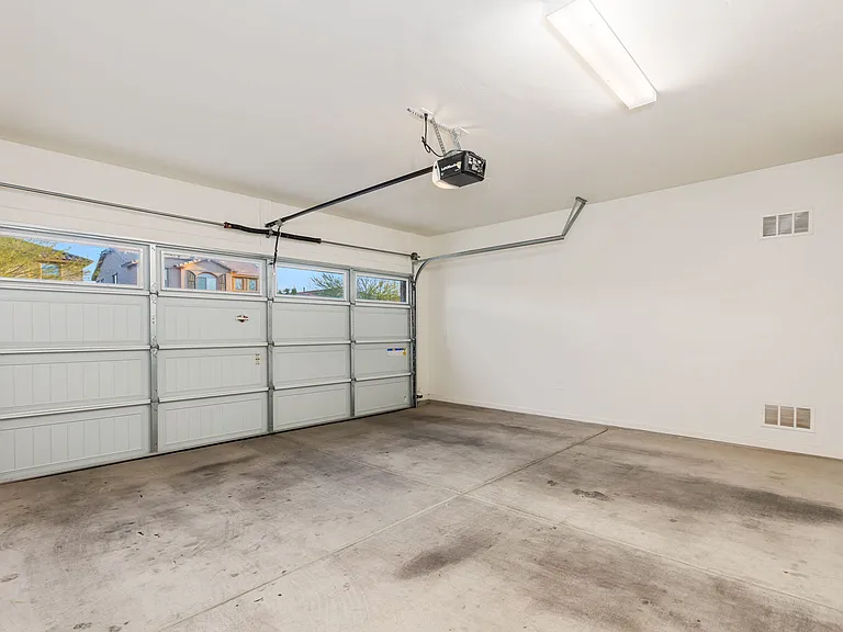 11415 E Glowing Sunset Dr — Photo 32