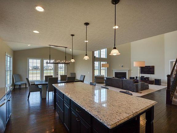 5th image of 5693 Barronsmore Way N