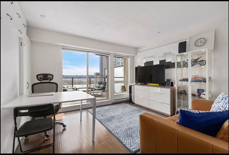 New Westminster Apartment for rent - 0 Bedrooms — photo 3