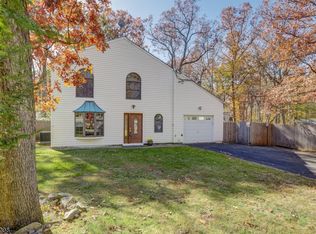 2 Belton St, Stanhope, NJ 07874