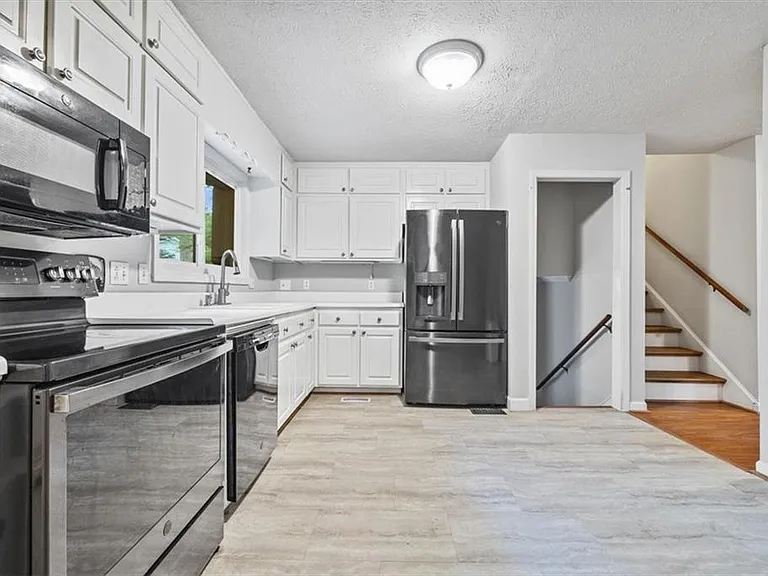 5110 Thistle Rd SE — Photo 4