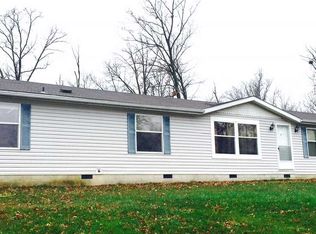 4485 S Pine Ridge Rd, Birdseye, IN 47513