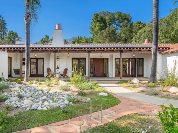 1247 Journeys End Dr, La Canada Flintridge, CA 91011