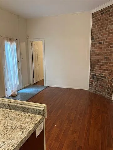 715 Burdette St — Photo 3
