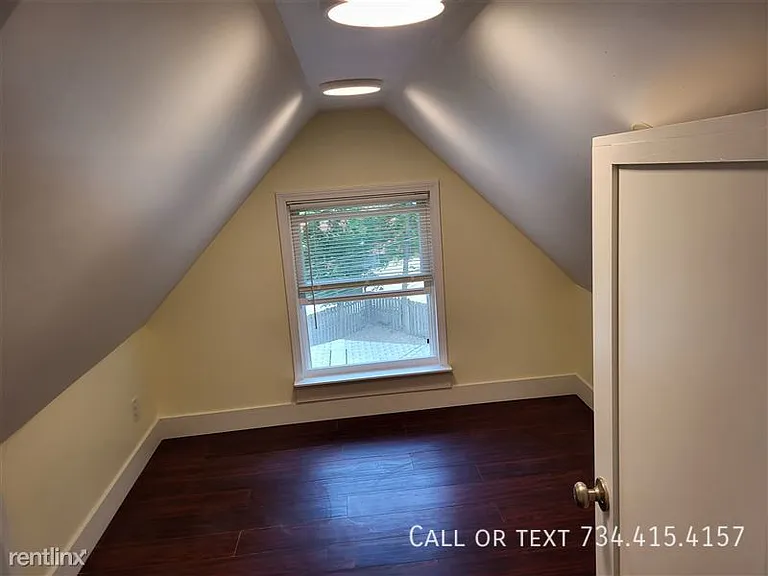 1111 White St — Photo 26
